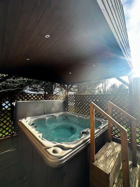 Luxury Lakeview Lodge (3)