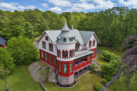 Unique accommodation near the sea