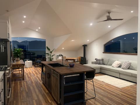 Top Airbnb: Eagles View of Flathead Lake in Flathead Lake