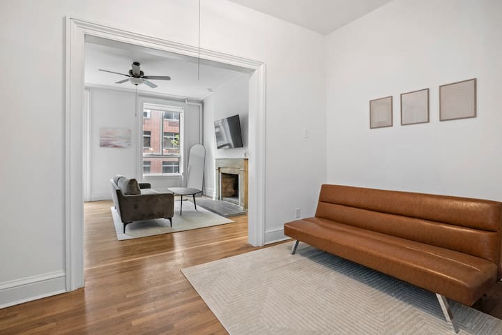 Newly renovated loft like large 2BR in Chelsea