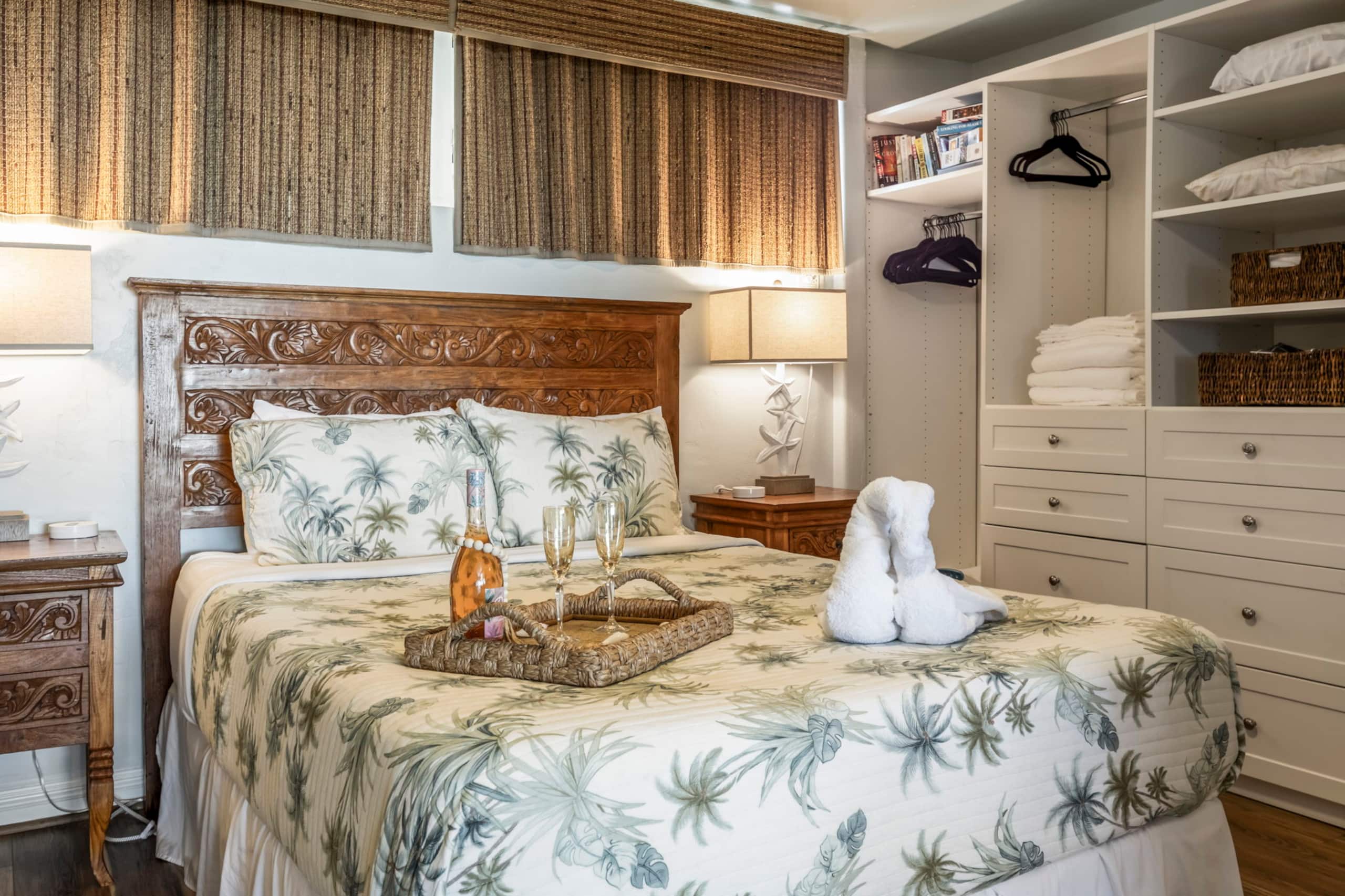 Condo in Lahaina · ★4.88 · 1 bedroom · 2 beds · 1 bath - Image 15