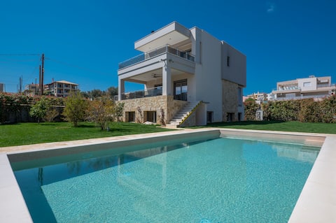 Sea Wind Luxury Villa with Private Heated Pool