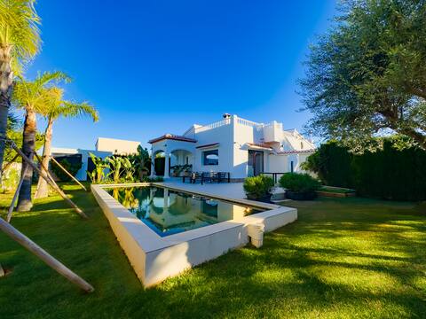 Exclusive Villa Valencia / Denia