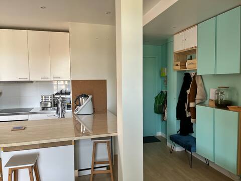 The Glacier Blue Apartment - Close to La Défense