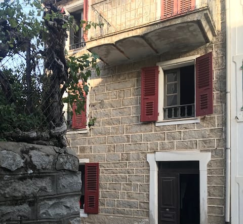 Evisa village house "Chez Minouchette"