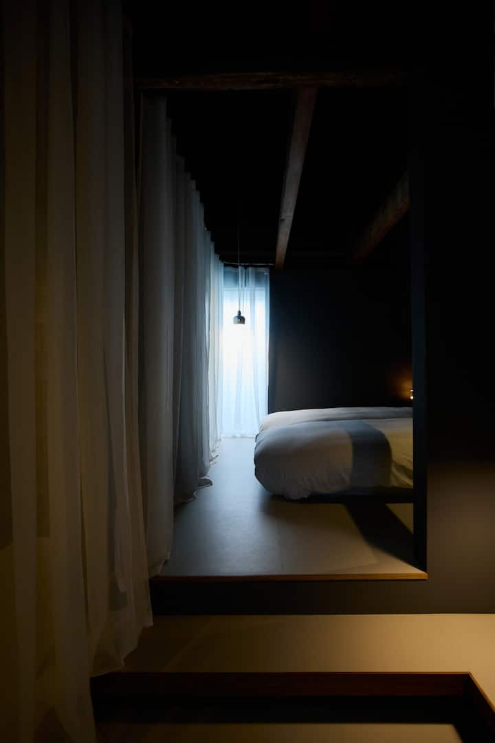 Architect's House/3 min Uno Port/Naoshima Teshima