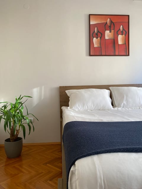 The Hill Apartment