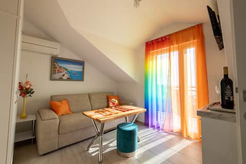 Top Airbnb: Apartman Left 4 in Grad Makarska