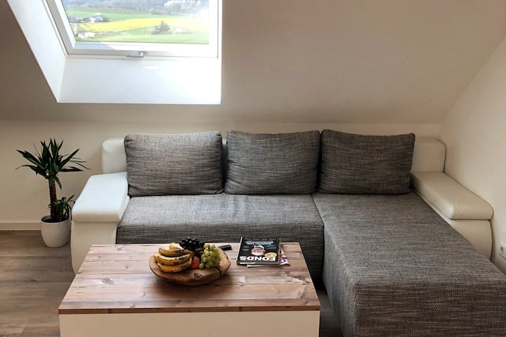 Blick auf das Sofa