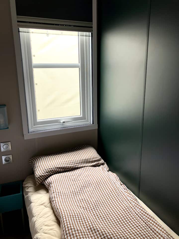 Habitación con 2 camas individuales