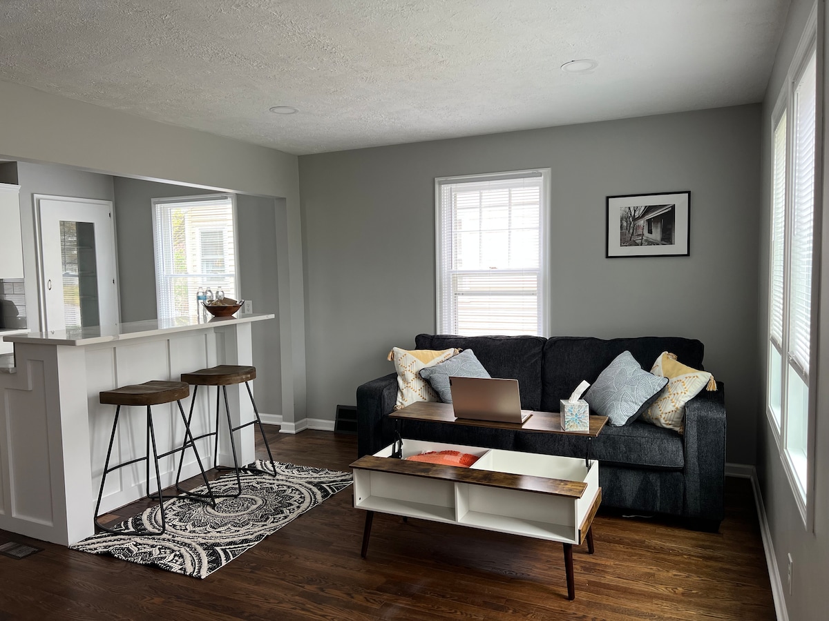 Aksarben Stay Berkshire! CWS! UNO! Houses for Rent in Omaha