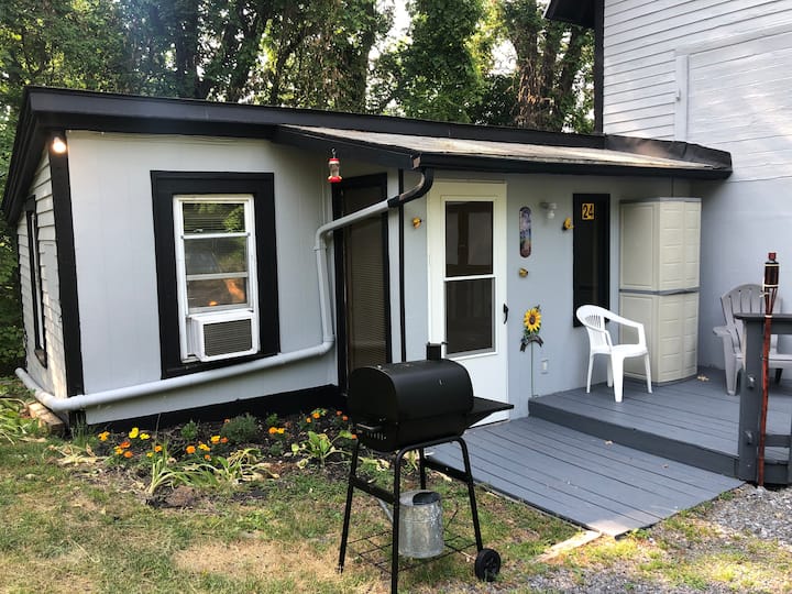 Tiny House in Town of Newburgh Houses for Rent in Newburgh, New York