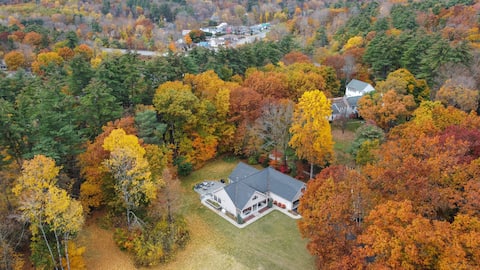 Luxurious Lake George Getaway