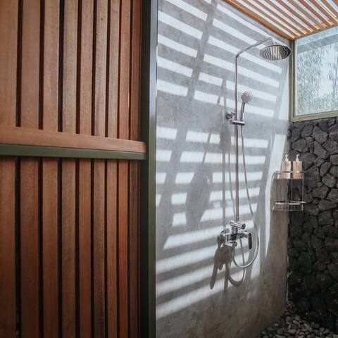 Romantic Suite room 3 with Mountain View