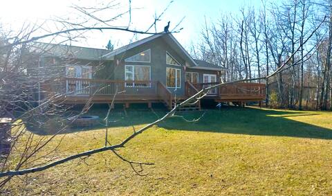4-season Cozy Cabin - 5min to Wpg beach/Ice Fishin