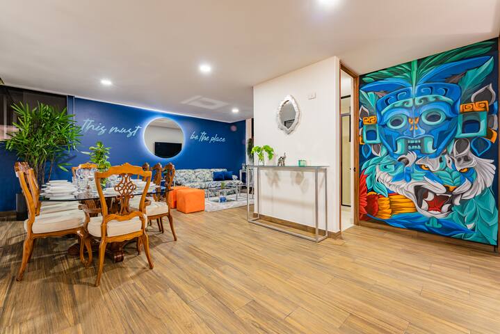 Luxury PH with Rooftop, BBQ, and Stunning Views gallery image 4