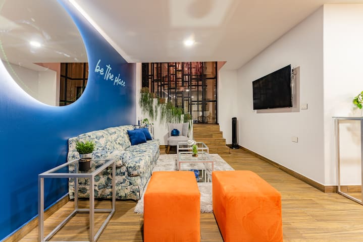 Luxury PH with Rooftop, BBQ, and Stunning Views gallery image 5