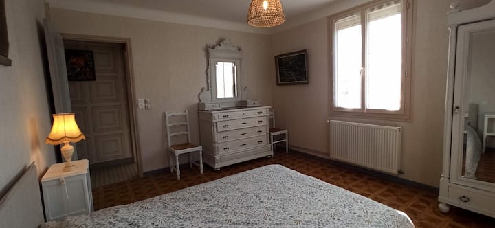 غرفة النوم 1: 140 سرير