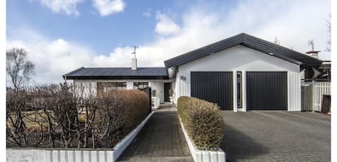 Family home with thermal pool