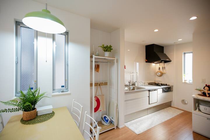 Cozy 3floor House、Max 10people 、Free Wifi・Netflix gallery image 3