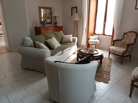 Successful Airbnb property: quarry house in Talmont Saint Hilaire