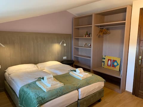 Monte Tesoro Triple Attic