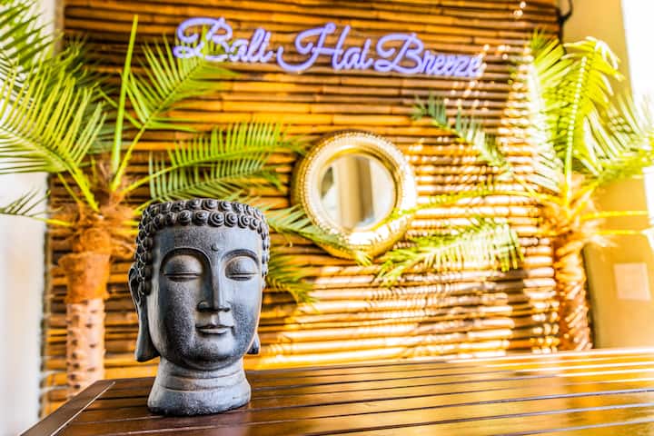 Bali Hai Villa on the Lake - Houses for Rent in Indio, California