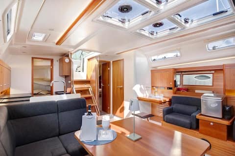 Successful Airbnb property: Capri Positano Amalfi Coast Sail Private Yacht in Amalfi