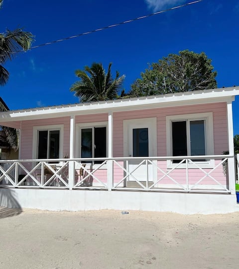 Pink House, beach front B8