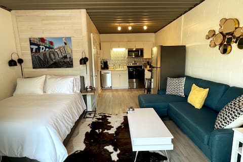 Superb Storage Unit!