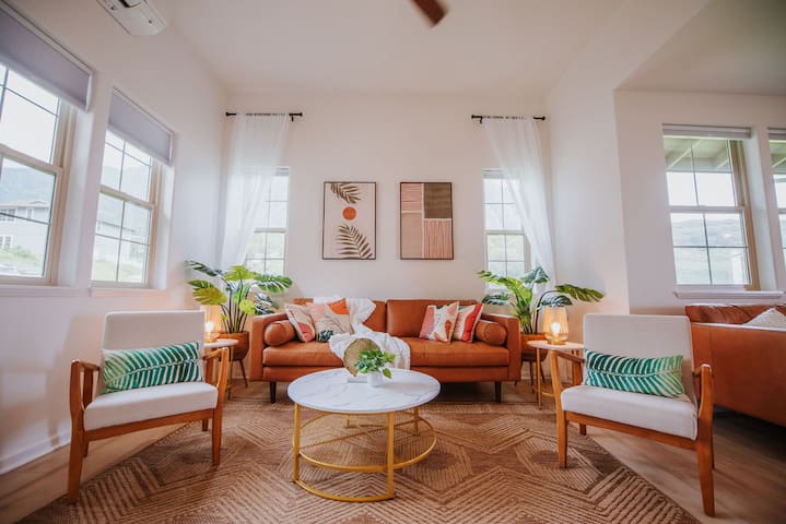 Ocean View Haven, Hot Tub + 5 mins to Makaha Beach gallery image 4