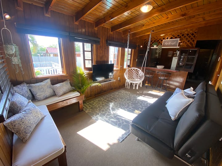 Peaceful Oasis near Combate Beach Cabins for Rent in Boquerón, Cabo