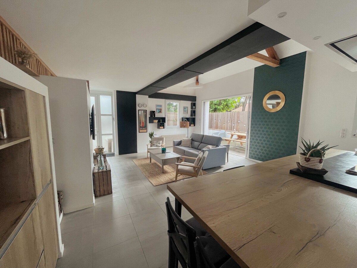 Popular Airbnb listing: Villa Cinta: 200 m from the beach in Capbreton