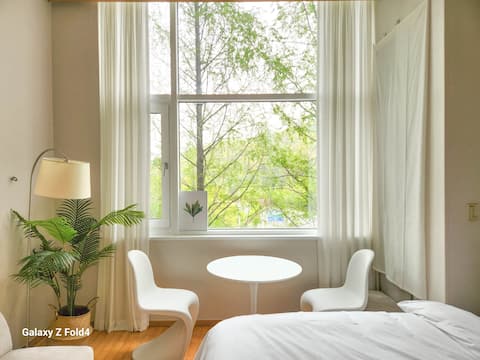 Jenny's Home/Seo Hyun-yeong 2 minutes/55" TV/Long-term discount/Duplex/Healing space in the city cen