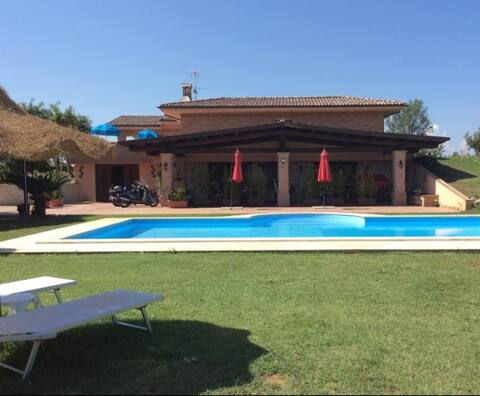 Villas  CountryBeach   Whit  Private Pool