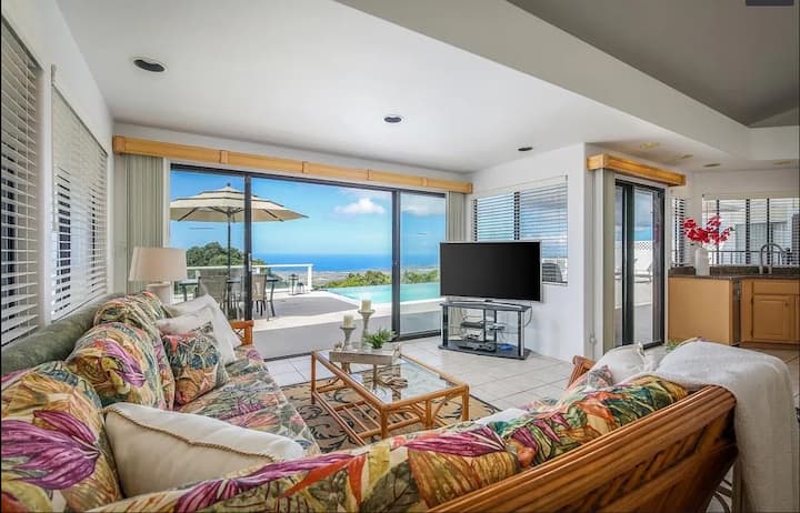 Luxury Oceanview Home Pool & Spa - Kailua-Kona, HI