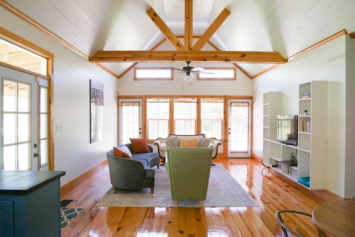 Guest favorite listing in Oxford