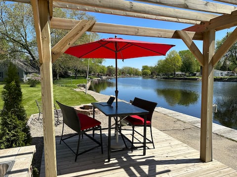 River Respite: BIG Yard•Outdoor Kitchen•Boat Ramp