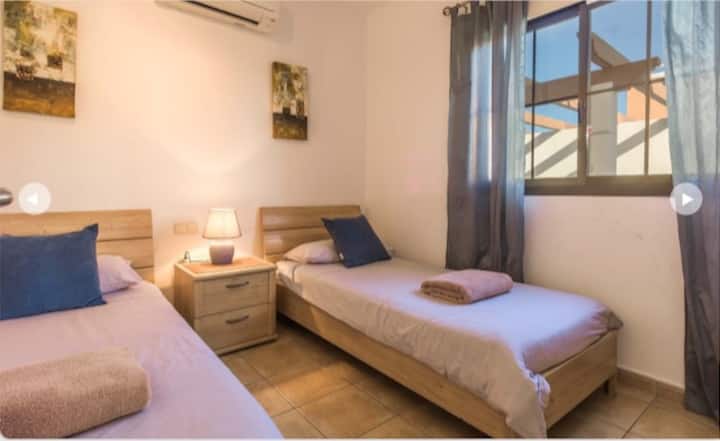 غرفة النوم 2