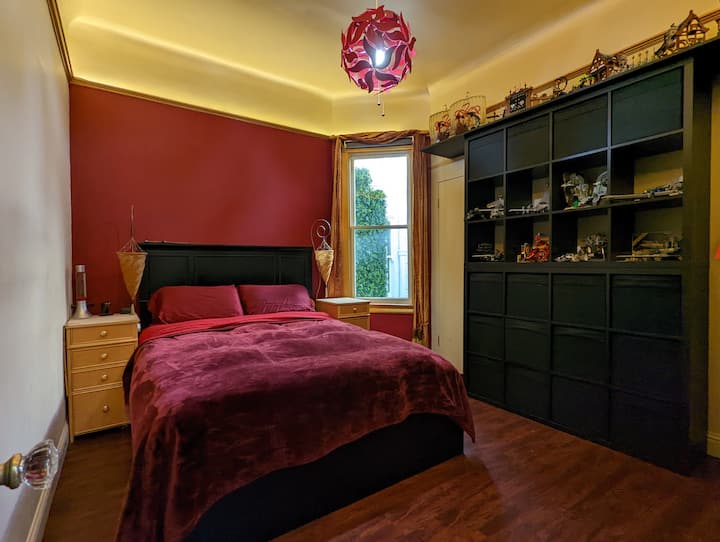 غرفة النوم 1