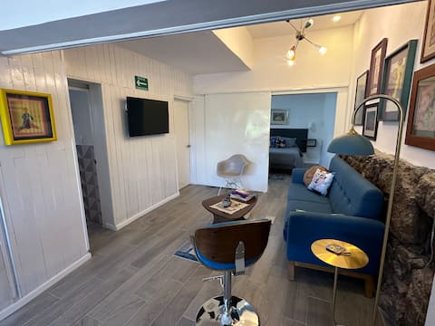 Successful Airbnb property: 1950 apartment Blue 2 Bedrooms 2 Bathrooms in Chihuahua