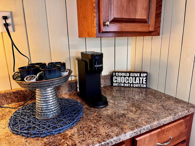 Relax at Beach Week Cottage gallery image 3