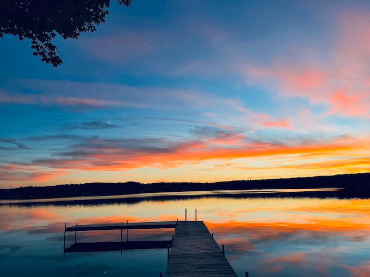 Pure Michigan! Roamers Inn on Hess Lake Houses for Rent in Newaygo