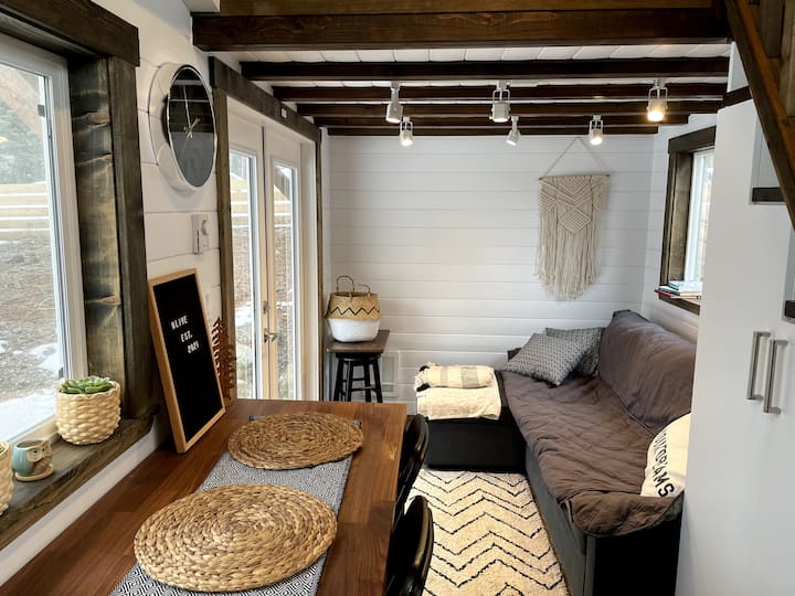 Hope Vacation Rentals with Lake Access British Columbia, Canada Airbnb