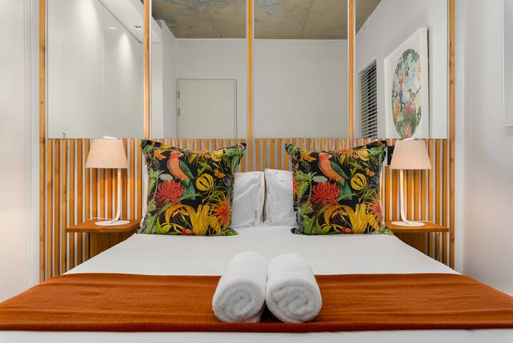 Bespoke De Waterkant Apartment | Balcony | Central gallery image 4