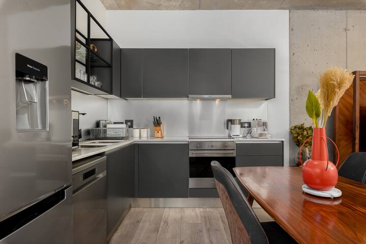 Bespoke De Waterkant Apartment | Balcony | Central gallery image 5