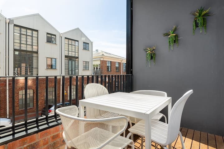 Bespoke De Waterkant Apartment | Balcony | Central gallery image 3