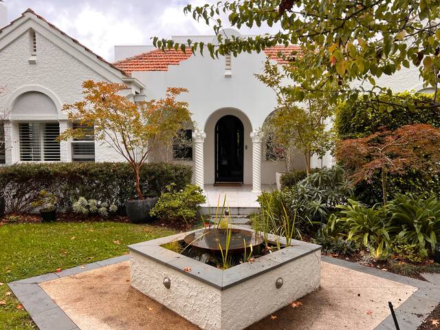 Cosy Melbourne family home. gallery image 3