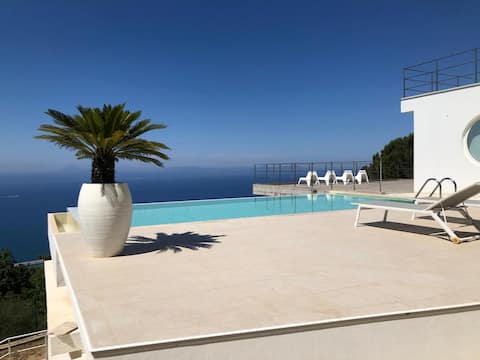 Villa Livari - Capo d'Orlando - 4 to 6 people