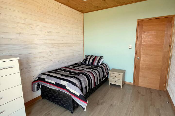 Легло с 1,5 гнезда